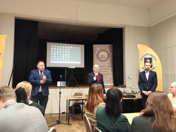 Relacja z konferencji popularnonaukowej „Powstanie Styczniowe w okolicy Strykowa” , 